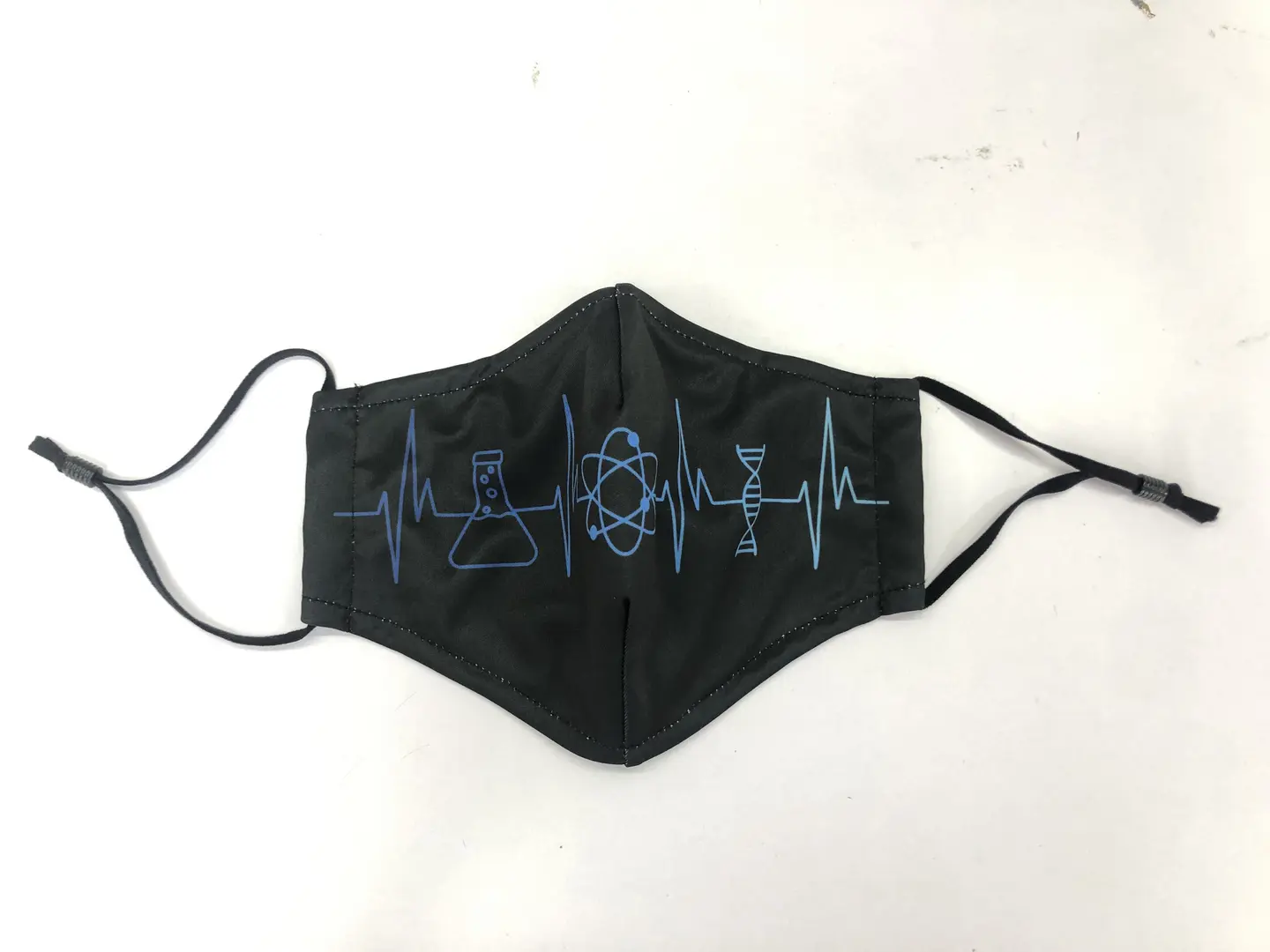 A Black Color Anti Fog mask With Adjustable Straps
