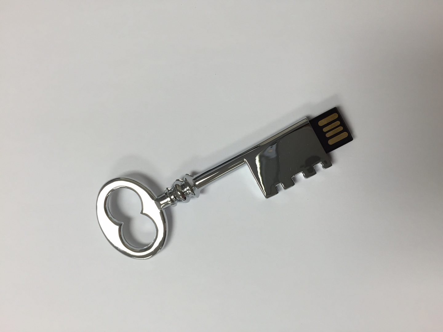 Beautifully crafted USB at NUIMPACT
